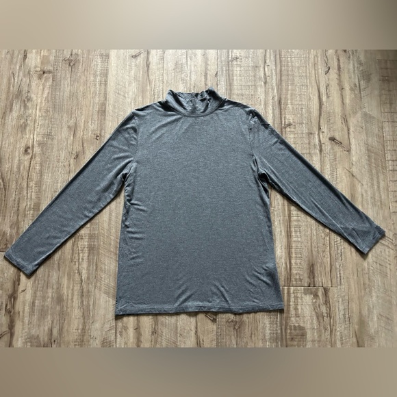 Papa Vancouver soft bamboo Gray Womens mock-neck small shop local grey tee basic - Picture 7 of 7